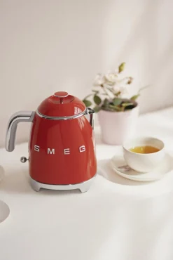 Mini-Wasserkocher smeg