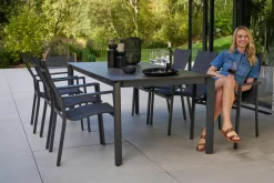 Stapelstuhl outdoor UNICAMO